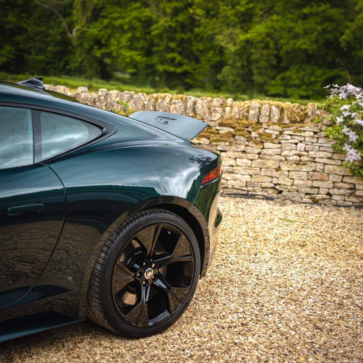 WIN 2023 JAGUAR F-TYPE 5.0 V8 75TH EDITION COUPE + TAYLORMADE Qi35 MEGA BUNDLE + £2K CASH (PRIZE WORTH £65K) #1 - Image 6